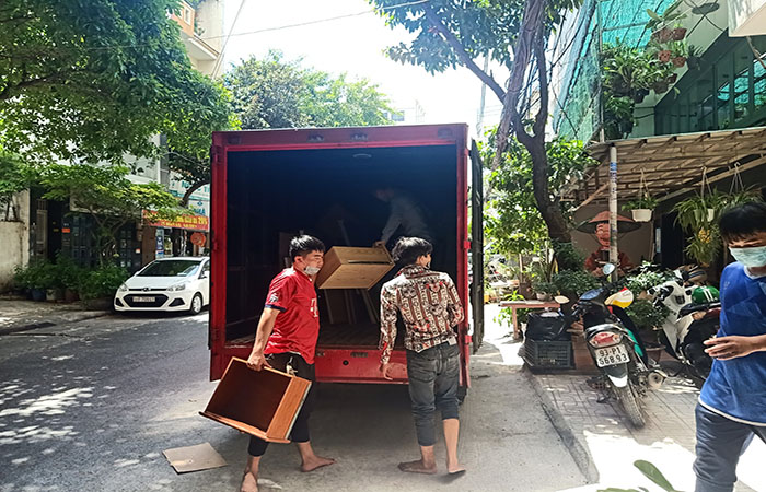Taxi tải Ku casino có các bước thực hiện công việc bốc xếp rõ ràng, minh bạch để khách hàng tiện theo dõi.