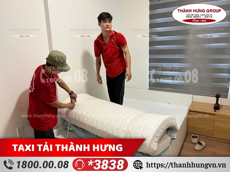 Đồ đạc được Kubet Ku casino đóng gói cẩn thận trước khi vận chuyển.