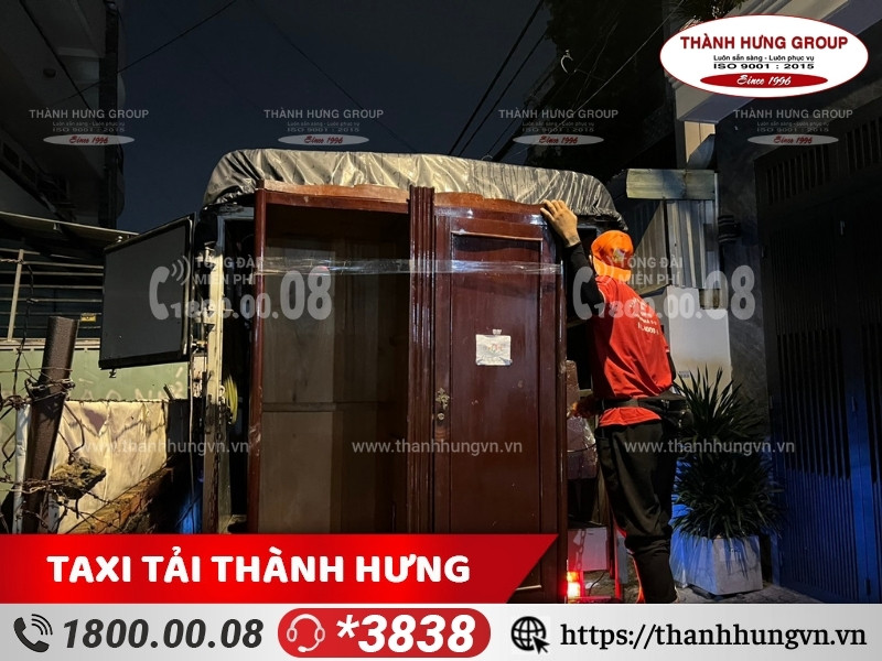 Đồ nội thất có thiết kế phức tạp, dễ hư hỏng.