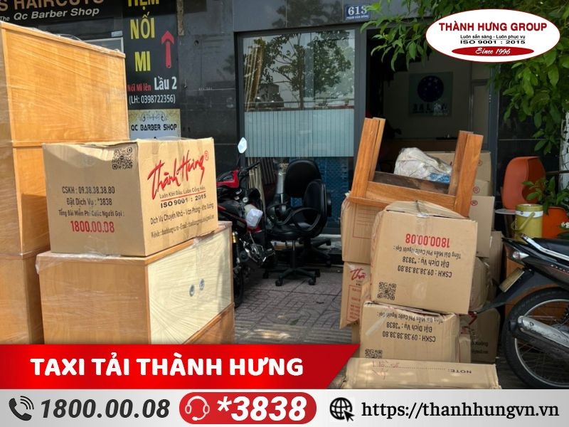 Hàng hóa được Ku casino đóng gói khi chuyển văn phòng tại huyện Củ Chi
