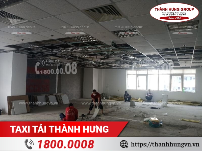 Hình ảnh quá trình thực hiện tháo dỡ hoàn trả mặ bằng văn phòng Ku casino