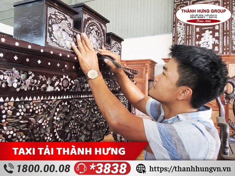 Làng nghề khảm trai Chuyên Mỹ, huyện Phú Xuyên.
