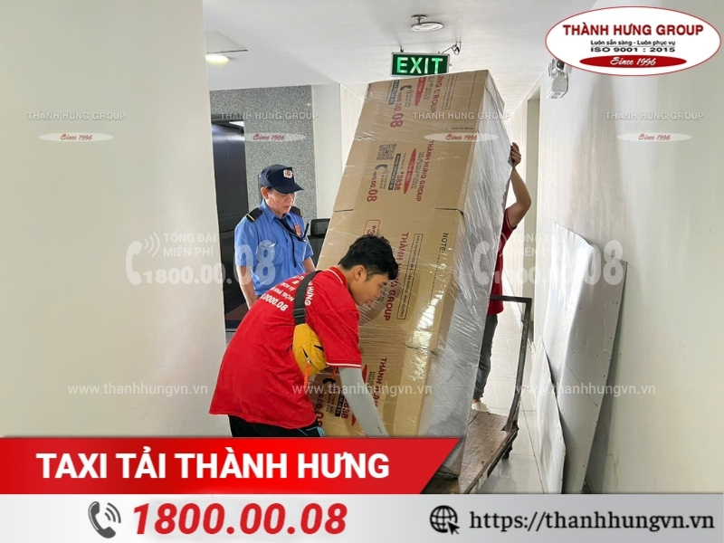 Làm việc với ban quản lý khi Kubet chung cư.