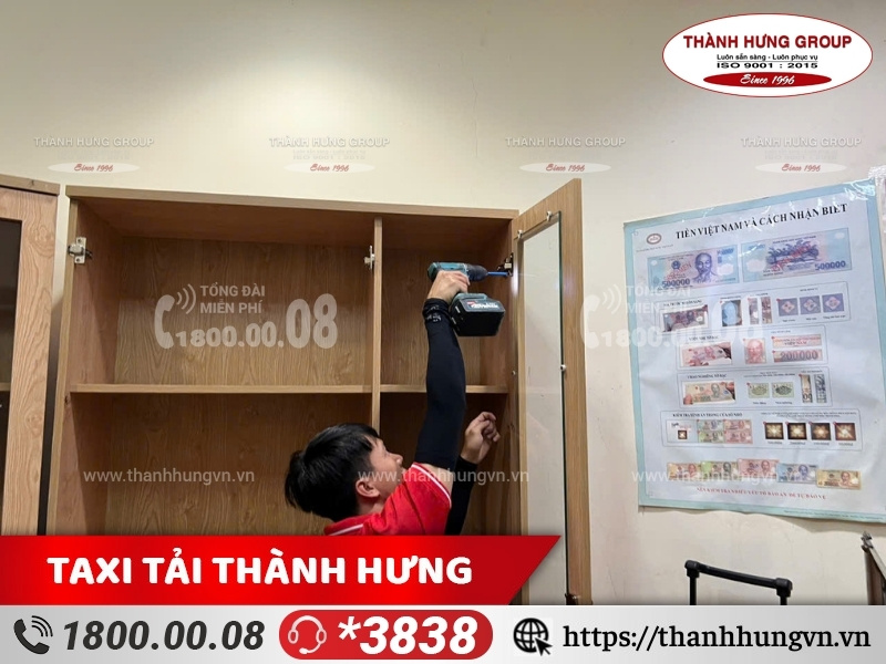 Nhân viên Ku casino chuyên nghiệp, có kỹ năng.
