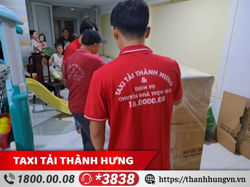 Nhân viên tại Taxi tải Ku casino luôn được đánh giá là rất chuyên nghiệp và bài bản