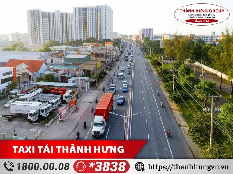 Quốc lộ 13 và quốc lộ 14 có lượng xe cộ đông, khó di chuyển.