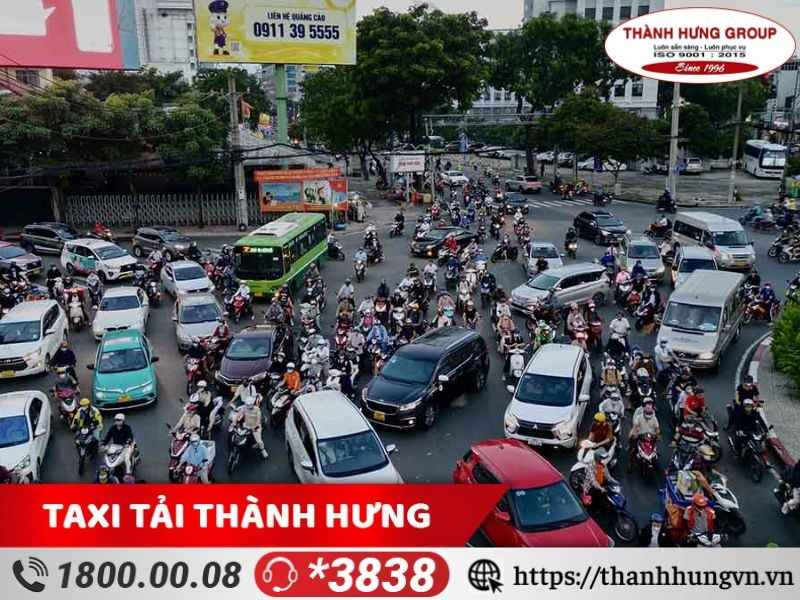 Tình trạng kẹt xe tại quận 10 gây nên nhiều khó khăn khi Kubet