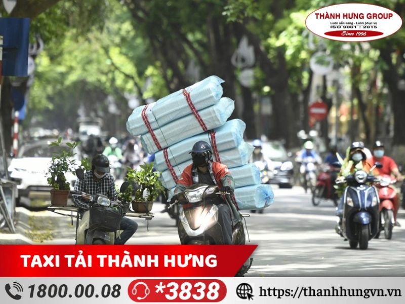 Xe máy không chở được nhiều đồ đạc khi Kubet
