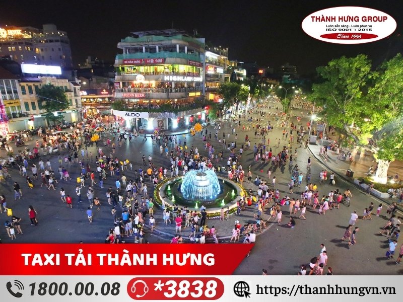 Phố đi bộ Hồ Gươm, Hoàn Kiếm.