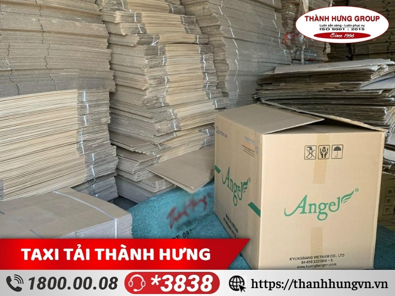 Tận dụng các thùng carton cũ để đóng gói đồ đạc.