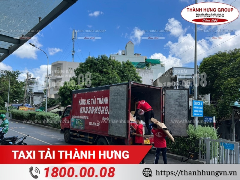 Taxi Tải Ku casino - hỗ trợ khách hàng Kubet an toàn, tiết kiệm.