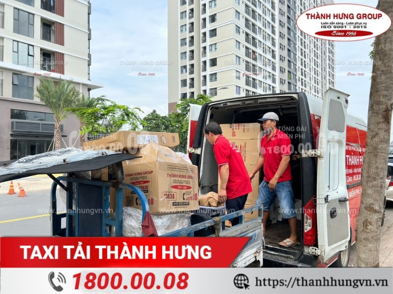 Ku casino cung cấp xe và nhân sự bốc xếp, thuận tiện cho khách hàng.