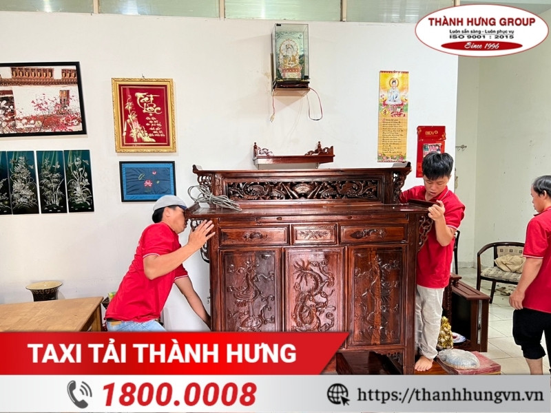 Một số hình ảnh vận chuyển đồ gỗ tại Ku casino