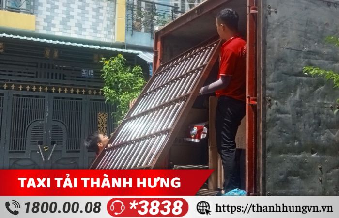 Chuyển nhà trong hẻm nhỏ